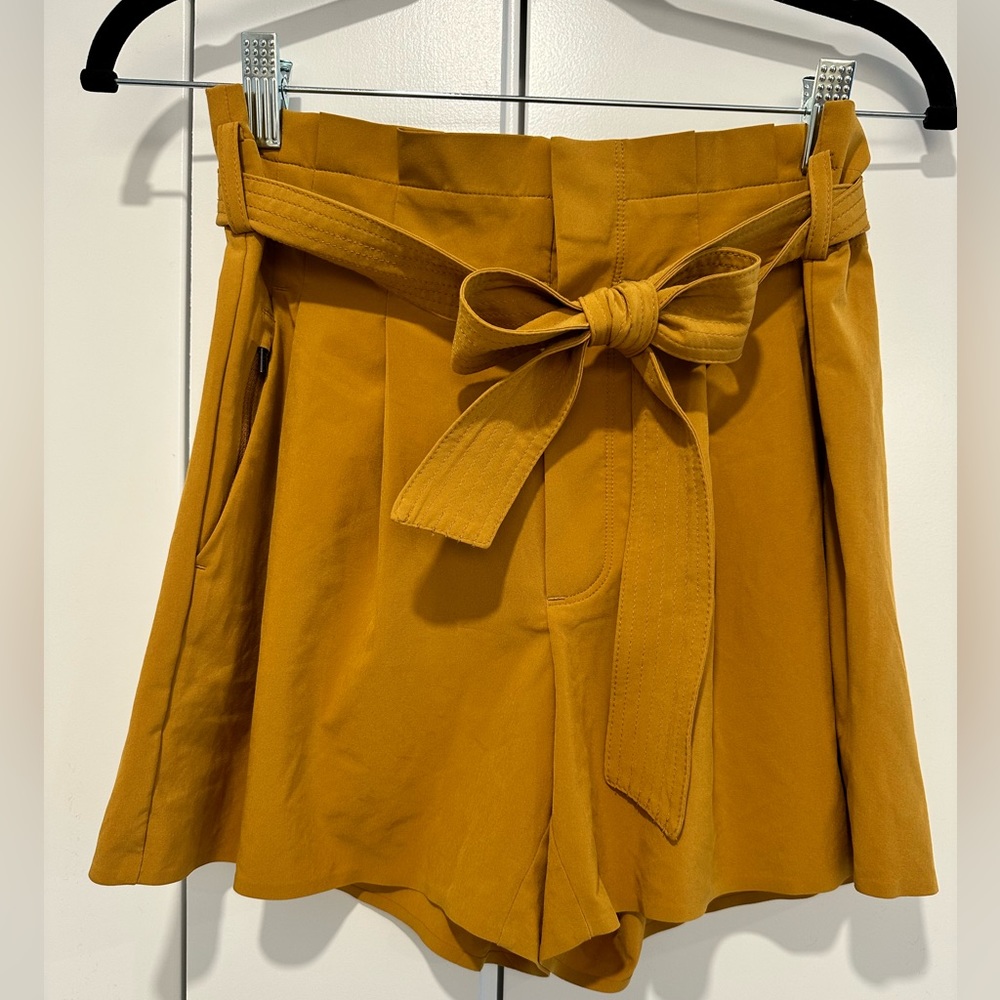 Athleta Skyline Short II